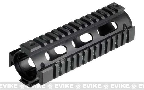 UTG Real Steel M4 M16 Carbine Length Quad Rail 